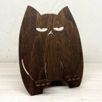 Коричневый